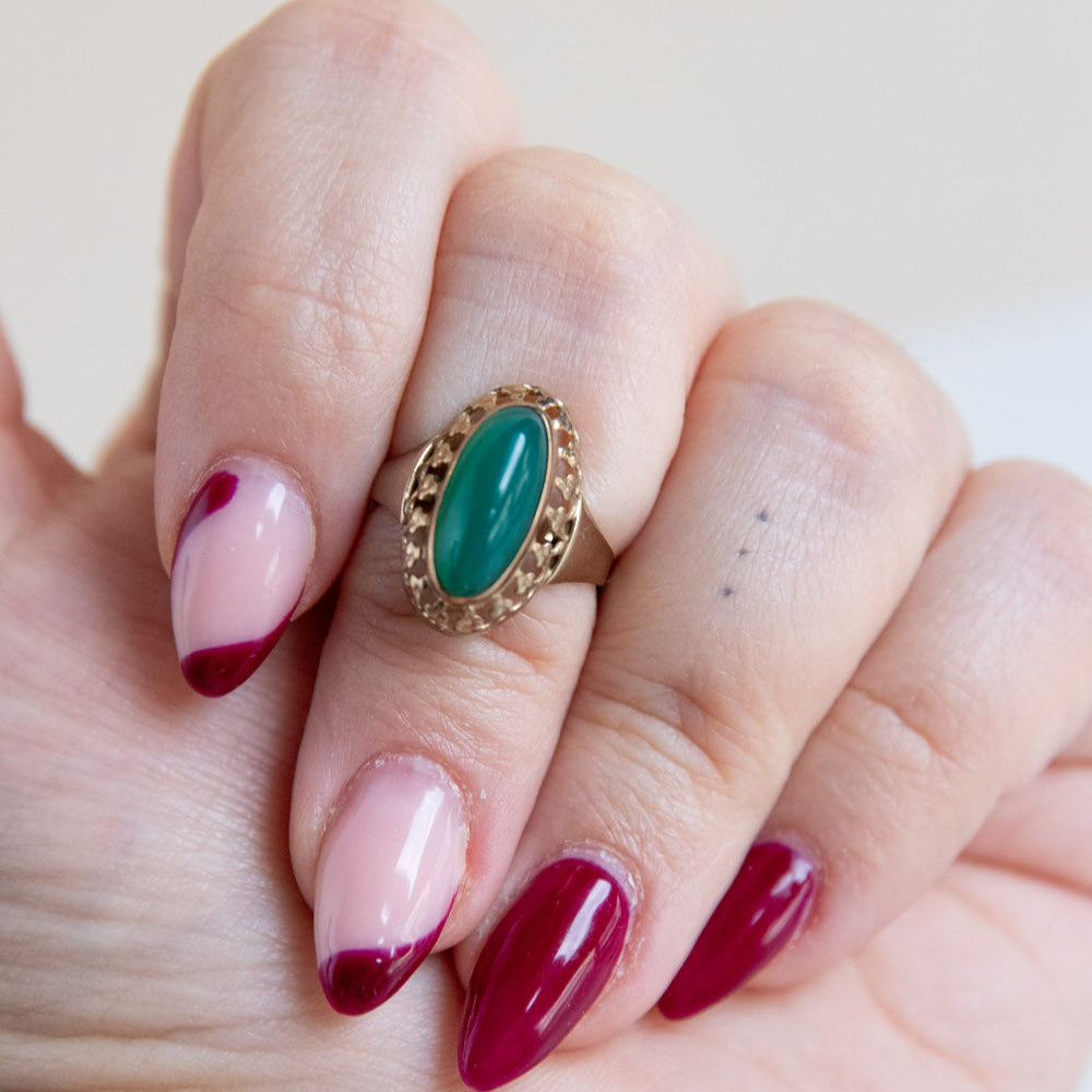 Emerald Soul – Vintage-Solid-Gold-Ring mit grünem Stein